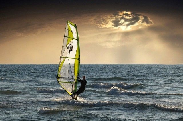 Windsurfing in Norfolk